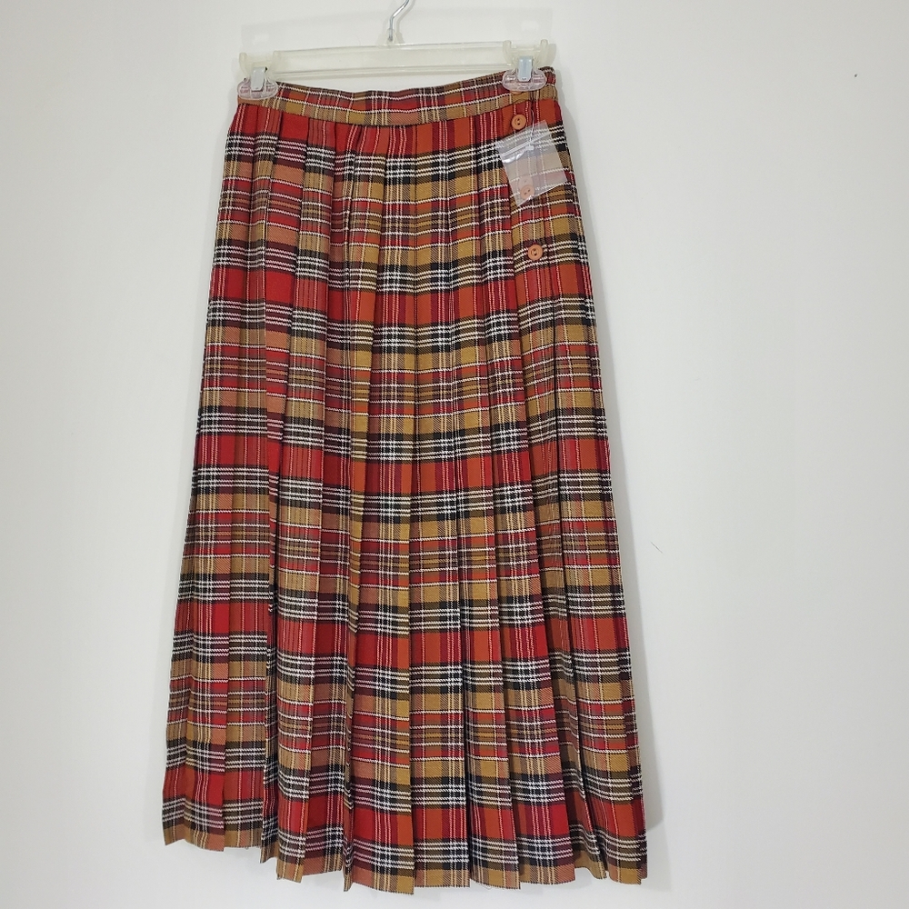Liz Baker Vintage Essentials Plaid Skirt, Size 4P